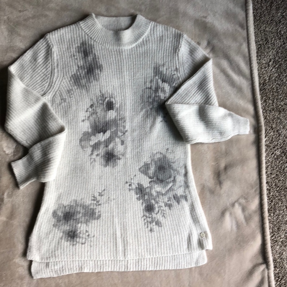 Point Zero sweater